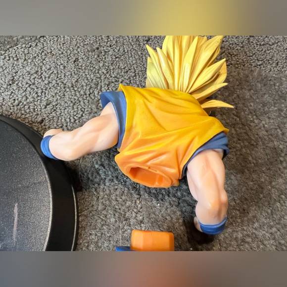 Banpresto 2005 Dragon Ball Z Super Saiyan Goku Large Figure Anime Japan Shonen - Picture 9 of 16